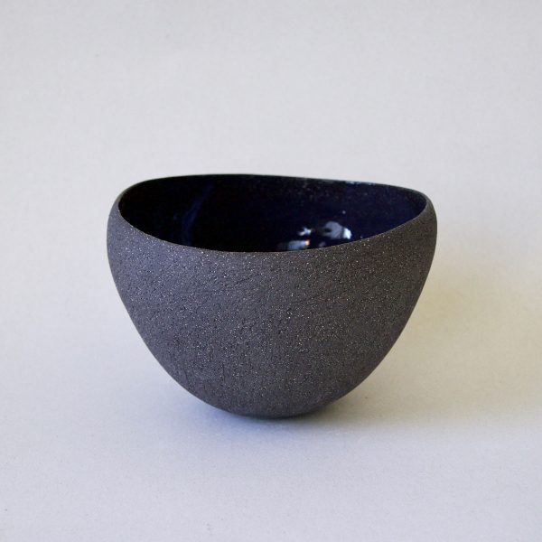 deep open pebble bowl blue black myrto zirini ceramic art01